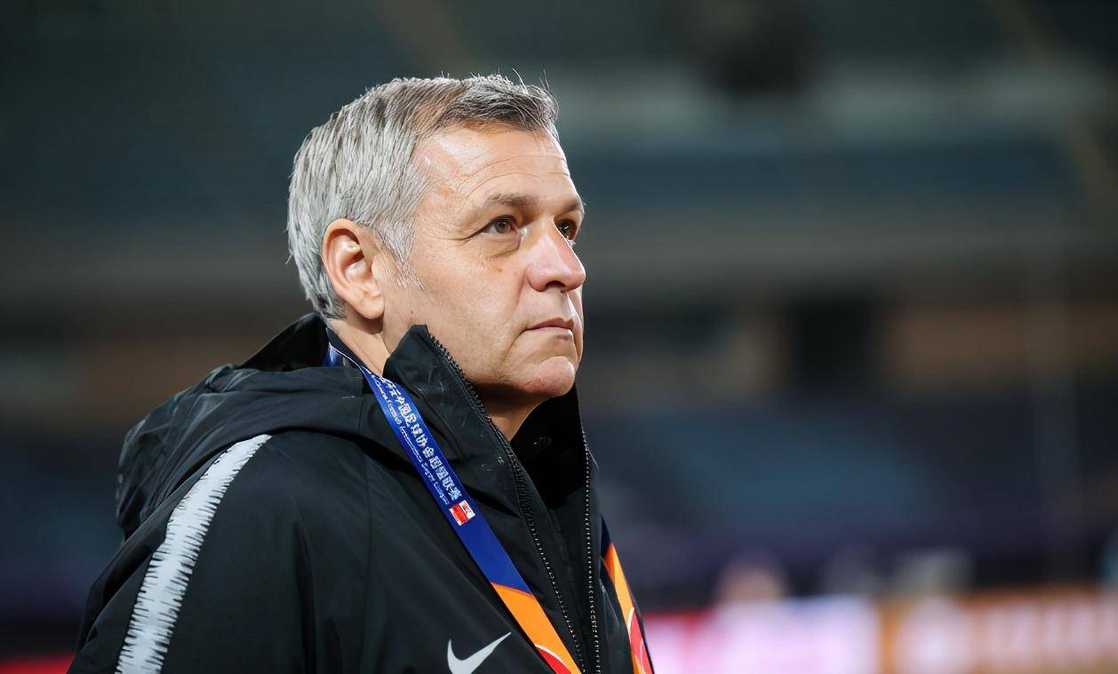 社区盾窗口期再迎强敌,底特律活塞复出首秀,主帅态度:气氛紧张,临场指挥获称赞的简单介绍-ewc电竞平台